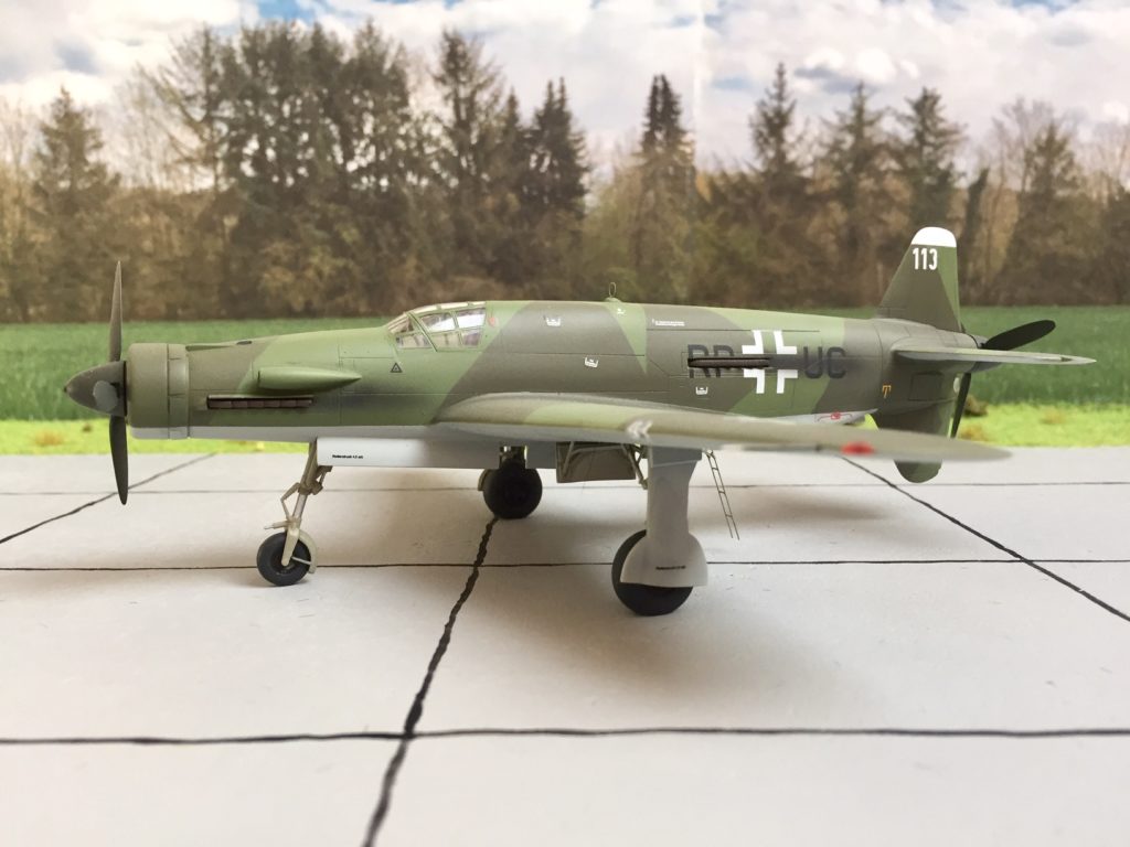 Axel Theis / Dornier Do 335 A-1 / 1:72 / Dragon