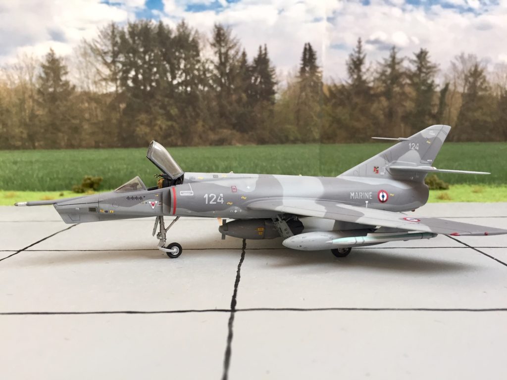 Axel Theis / Etendard IV P / 1:72 / Heller