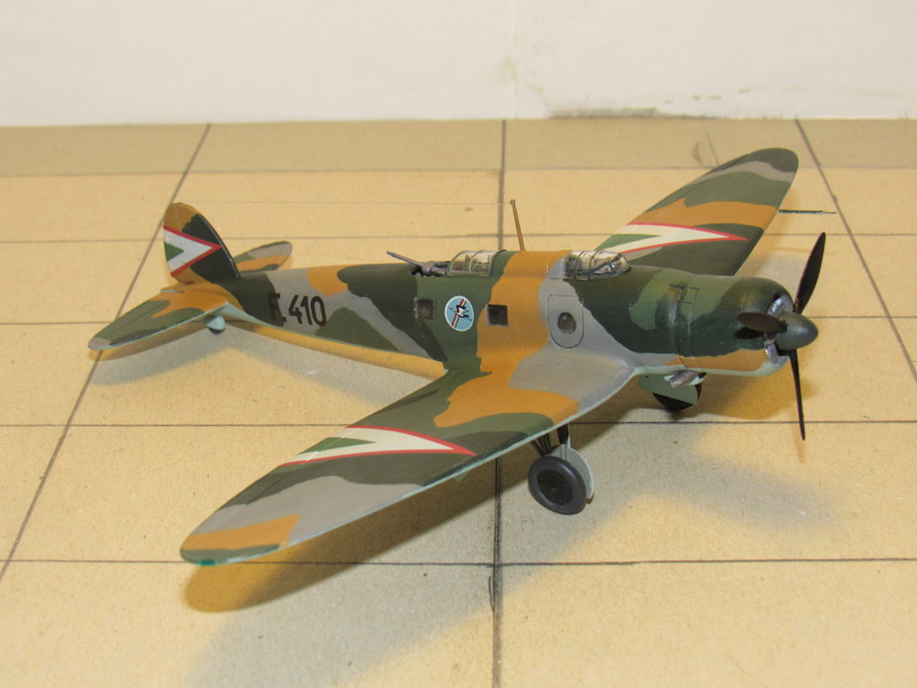 Andreas Rausch / Heinkel He 170 Ungarischen Kennungen / 1:72 / Matchbox