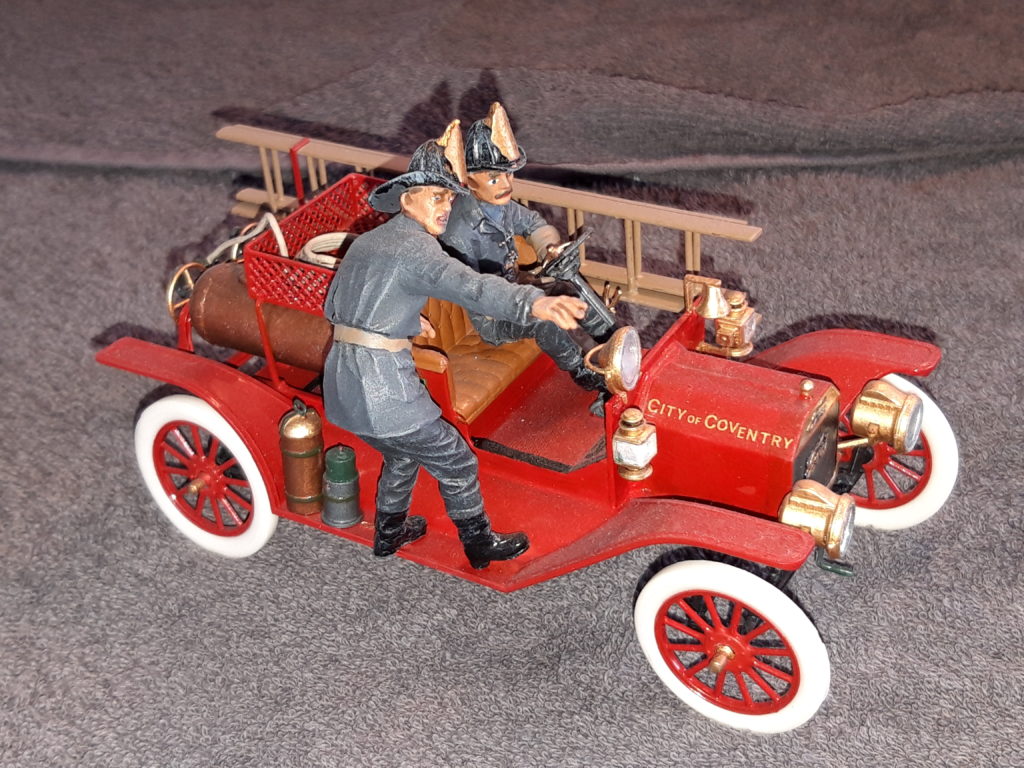 Michael Rohländer IG Modellbaugruppe Hemer / Model T 1914 Fire Truck with Crew 1:24 / ICM