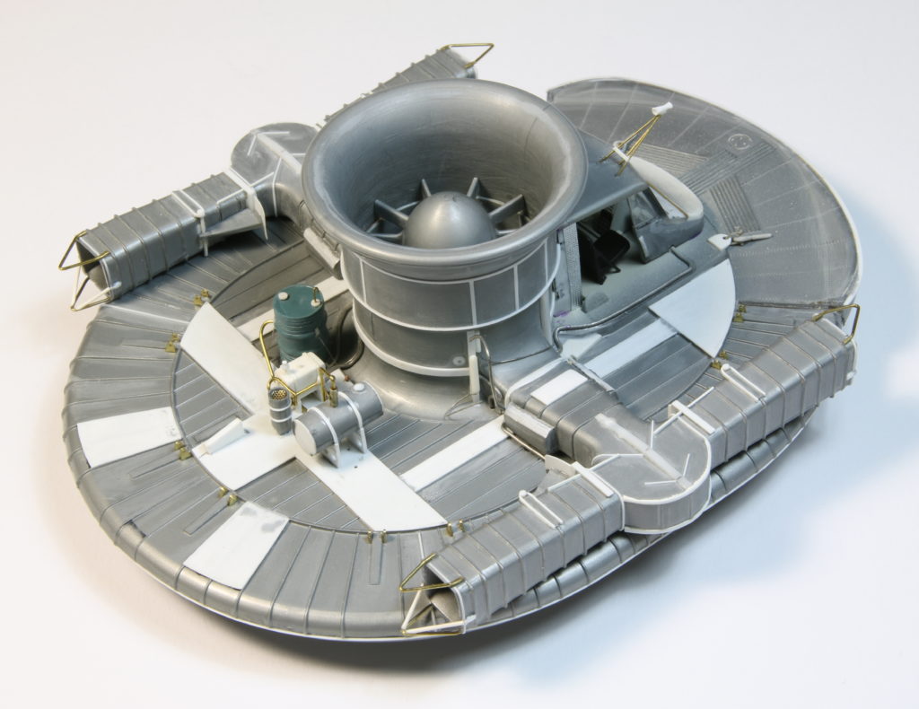 Andreas Weber / Dio Hovercraft SR-N1 / Airfix